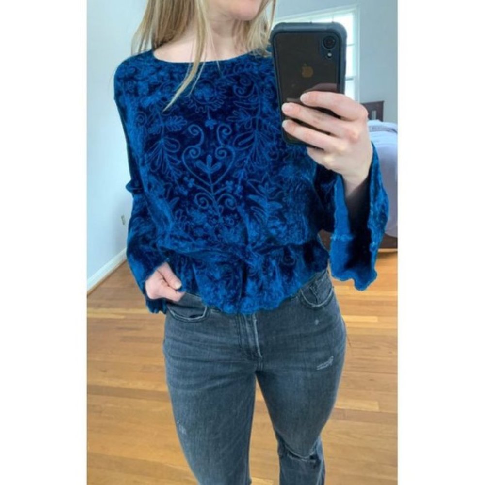SOLD *Vintage* Faux, Crushed Velvet Top